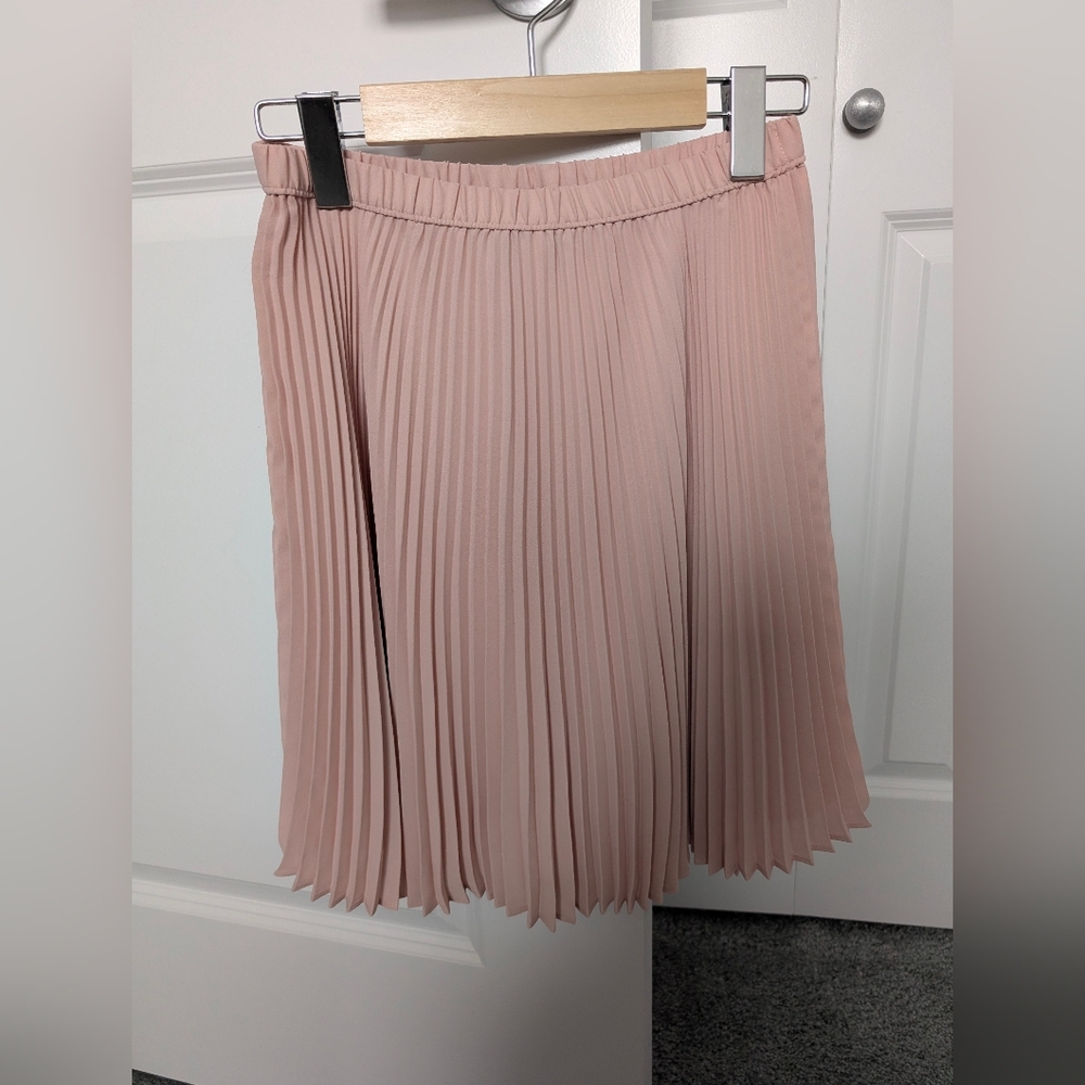 Banana Republic Blush Pleated Midi Skirt